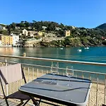 La Terrazza Sulla Baia The Balcony By The Bay Daire Sestri Levante