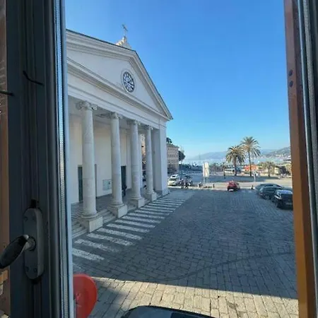 Apartamento La Terrazza Sulla Baia The Balcony By The Bay *